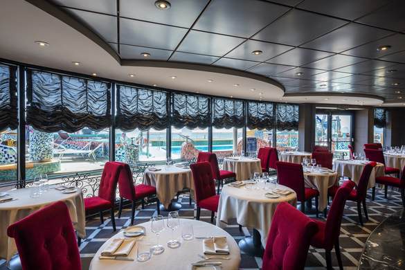 MSC Cruises MSC Fantasia L'Etoile Restaurant - Credit - Ivan Sarfatti - MSC Rights 2.jpg